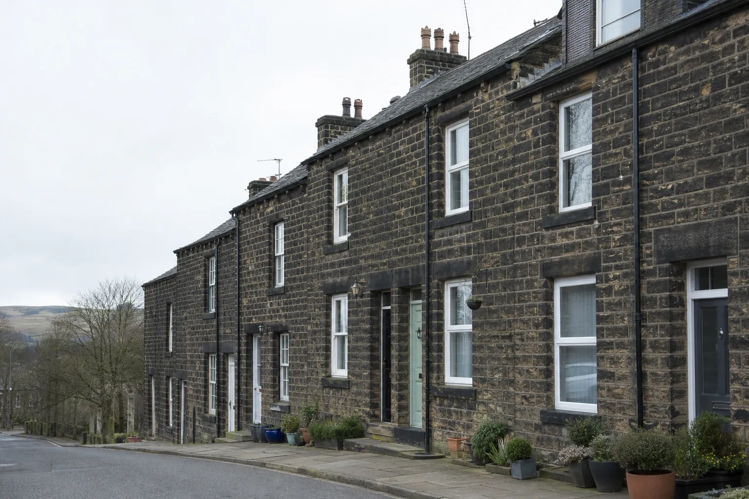 Sheffield street of victorian terraces on the hillsides